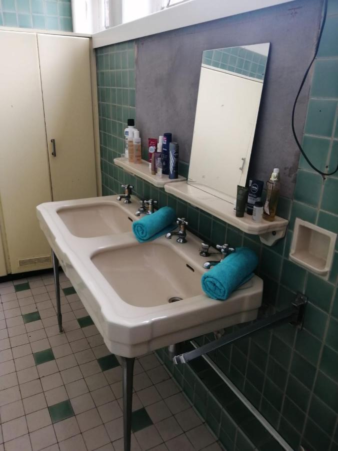 Anglo House Apartment Гент Екстериор снимка